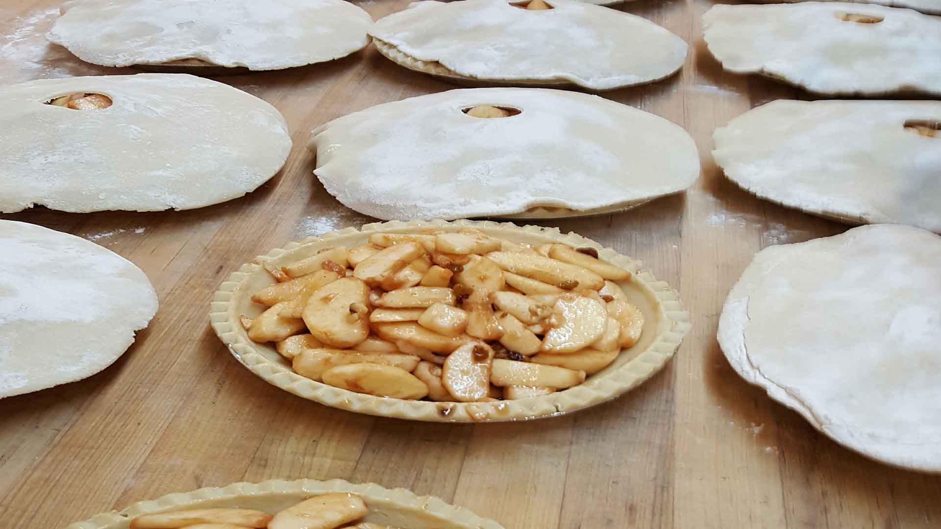 It's Pie Season!! We Make & Bake!!